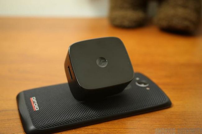 Droid-Turbo-Review-AA-12