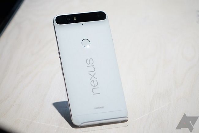 Fotografía - Hiroshi Lockheimer de Google Explica En Reddit AMA por qué el nuevo Nexus Móviles La falta de carga inalámbrica