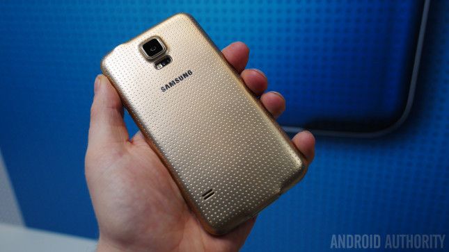Samsung Galaxy S5 manos en color tamaño vs todos -1160828