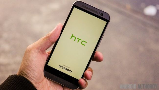 HTC uno m8 impulsado por aa androide (1 de 1)