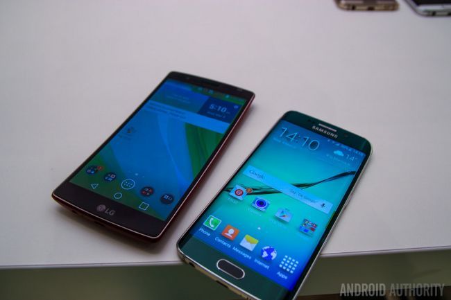 Samsung Galaxy S6 Edge VS LG GFlex 2-3
