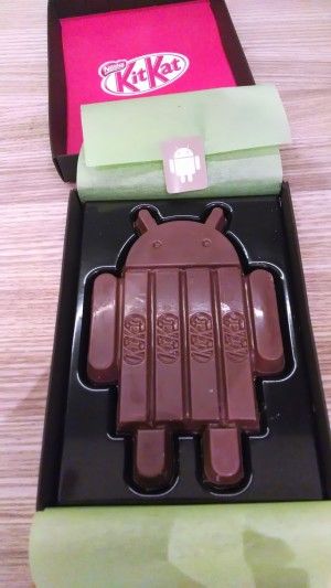 Kit Kat Android John Largerling