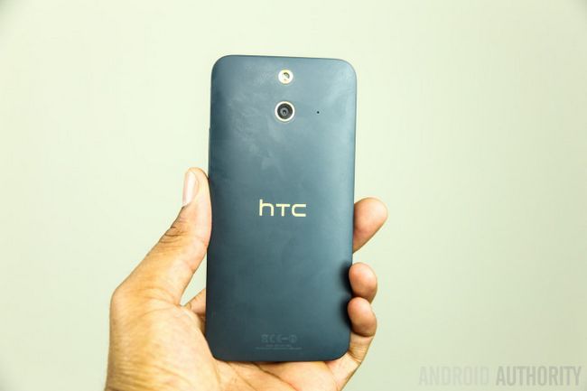 HTC uno E8 Review-6