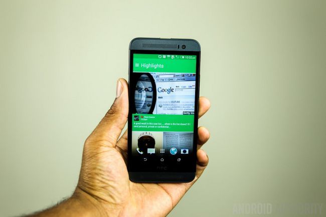 HTC uno E8 Review-2