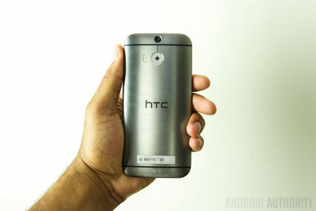 HTC uno E8 vs HTC uno M8 -11