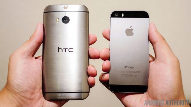 HTC uno m8 vs iphone 5s rápida de mano mirada a bis (2 de 6)