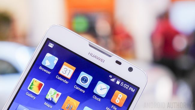 Huawei Ascend Mate 2 Manos phablet en AA -5