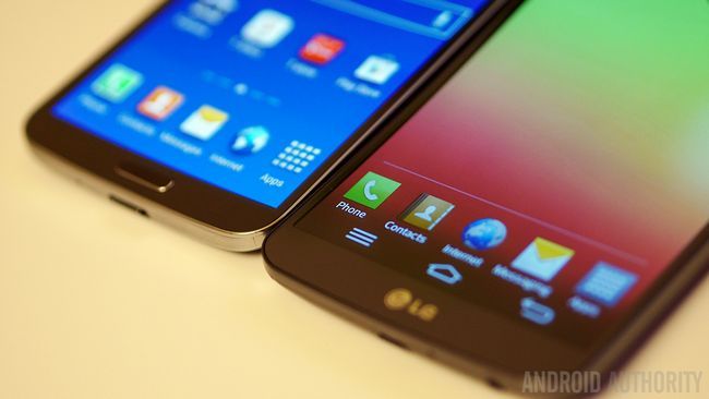 LG G Flex vs Samsung Galaxy Ronda Quick Look Manos en AA (6 de 11)