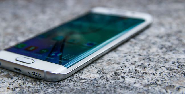 Samsung Galaxy S6 Edge-18