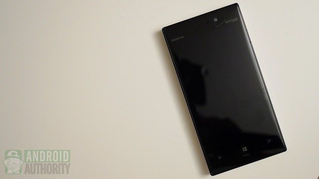 Nokia Lumia 928 aa frontal