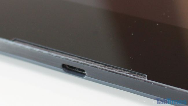 Google Nexus 9 altavoces puerto USB