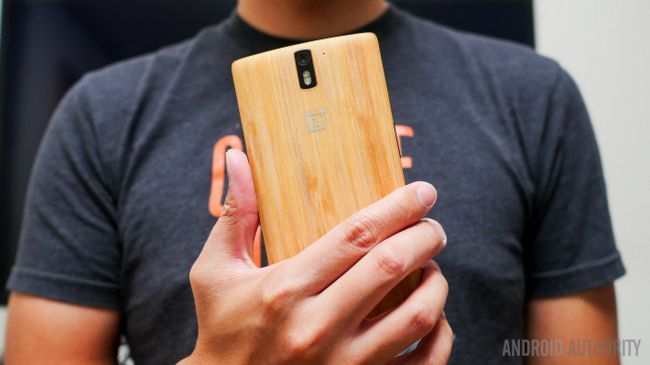 OnePlus se styleswap aa la cubierta de bambú (11 de 14)